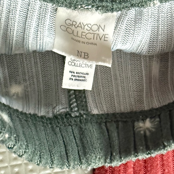 Grayson Collective|Baby gender neutral cozy set of joggers•••star print novelty - Picture 4 of 4